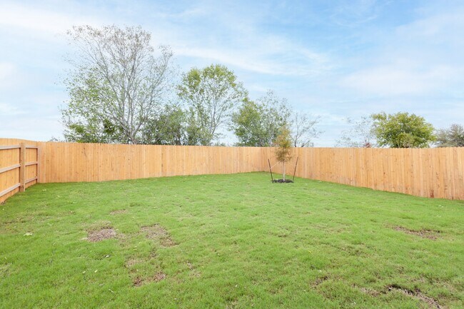 Building Photo - Harvest Creek Home Available for August Move-In!