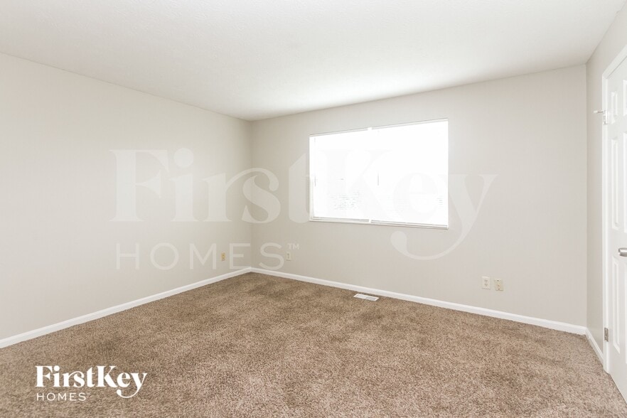 Building Photo - 3912 Truro Ct