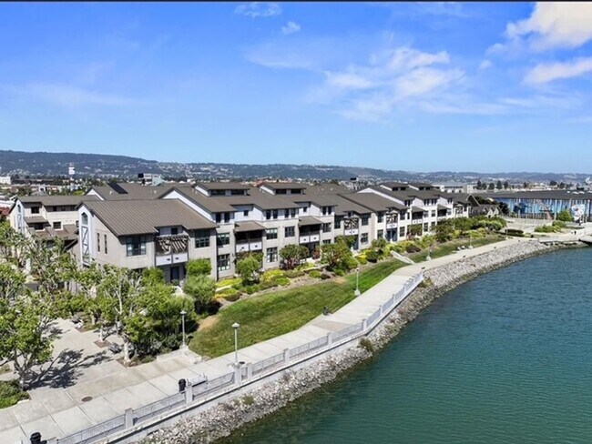 Building Photo - 2939 Glascock St