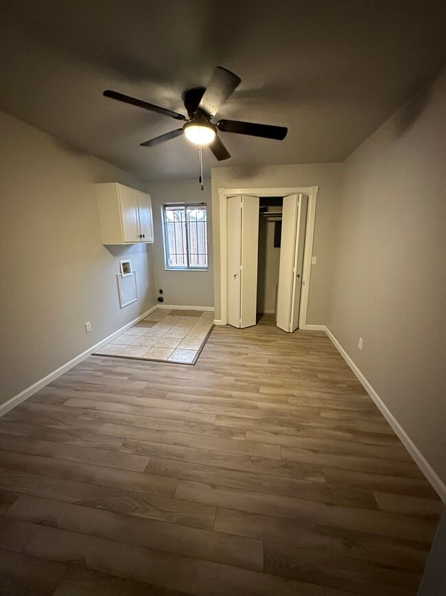 Building Photo - 2037 NW 32 Ter