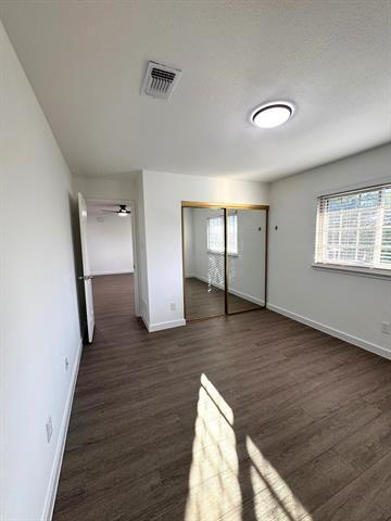 Building Photo - 6713 Fairfield Dr