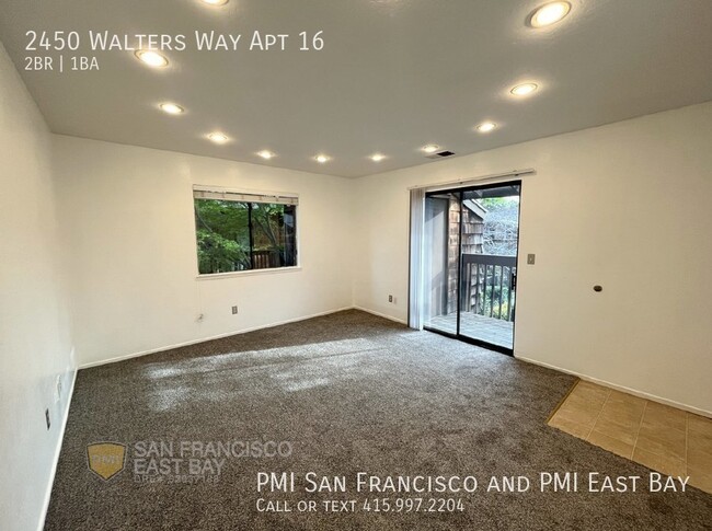 Building Photo - 2bd/1ba Quiet Top Unit with In-unit Washer...