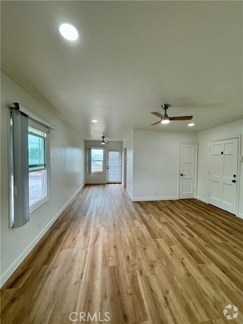 Building Photo - 3402 Gaviota Ave