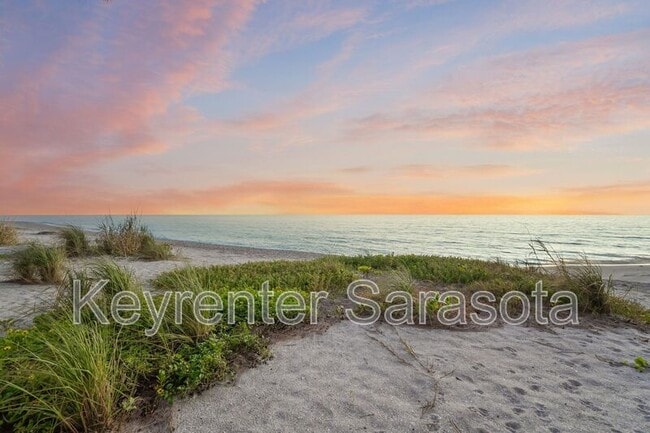 Building Photo - 8560 Heron Lagoon Cir