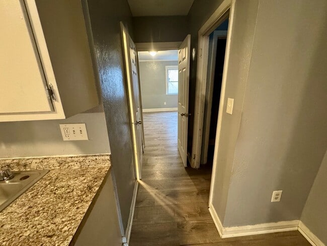 Building Photo - 1141 Brabec St