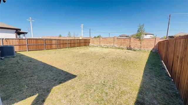 Building Photo - 2512 Wheeler Ave