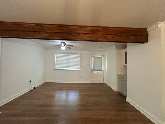 Building Photo - Great home in a Great Denham Springs Location