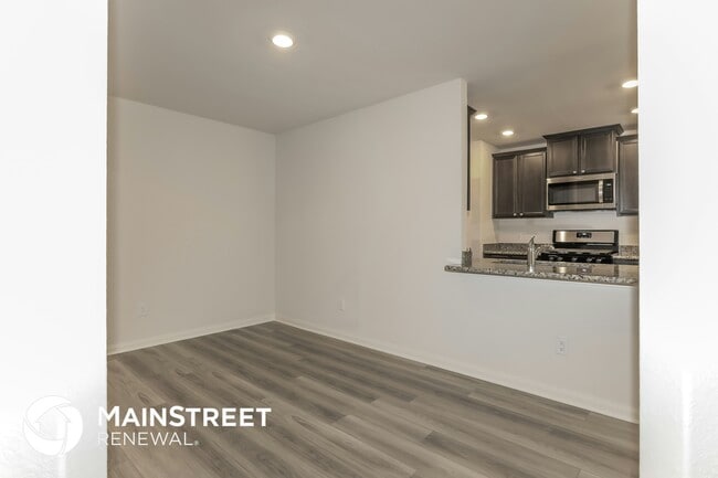 Building Photo - 26861 Steinbeck Dr