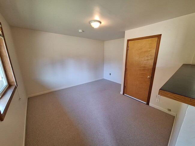 Building Photo - Lovely 3 Bedroom House in Ferndale