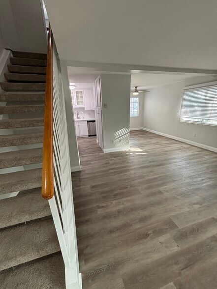 Primary Photo - 108 N Prospect Ave