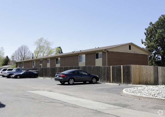 Building Photo - Dublin Loop Apts