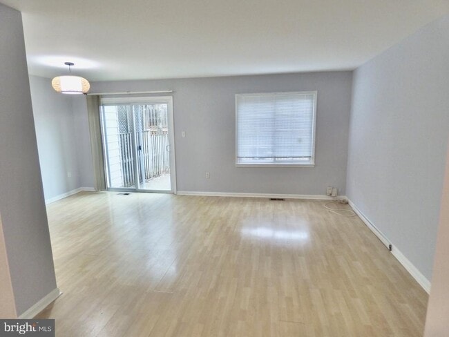 Building Photo - 2975 Cashel Ln