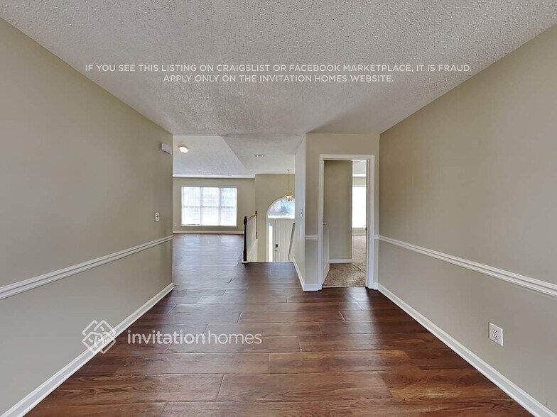 Building Photo - 3940 Cumberland Trail SE