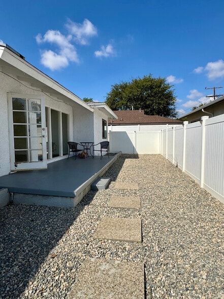 Building Photo - 16653 Tulsa St