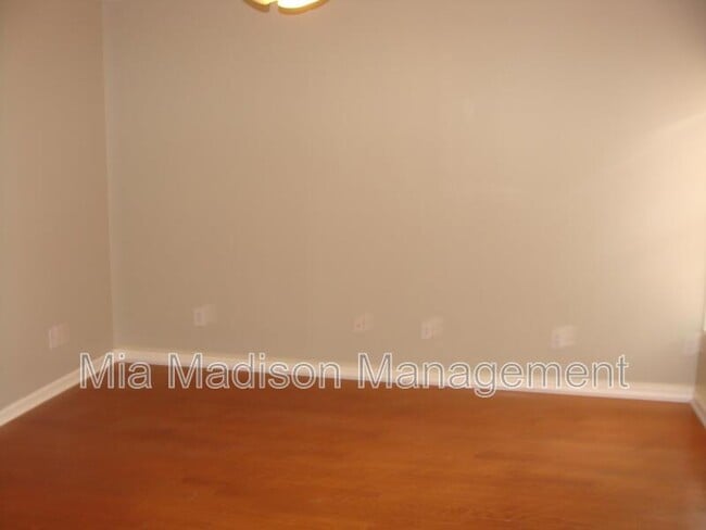 Building Photo - 4708 Springhill Rd