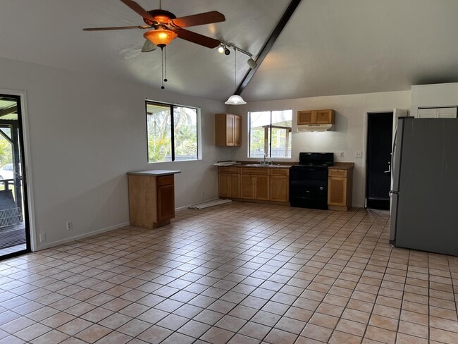 Building Photo - 15-1880-1880 22nd Ave