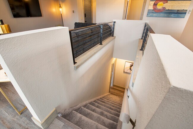 Building Photo - Granby