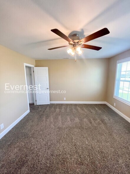 Building Photo - 311 Dugger Dr