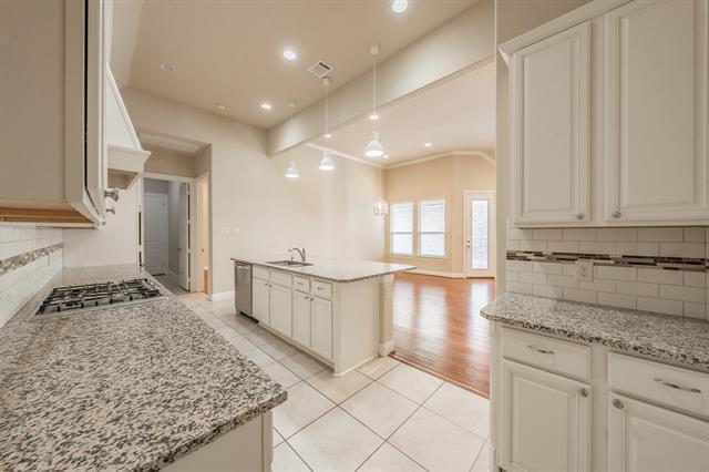 Building Photo - 568 Enfield Dr