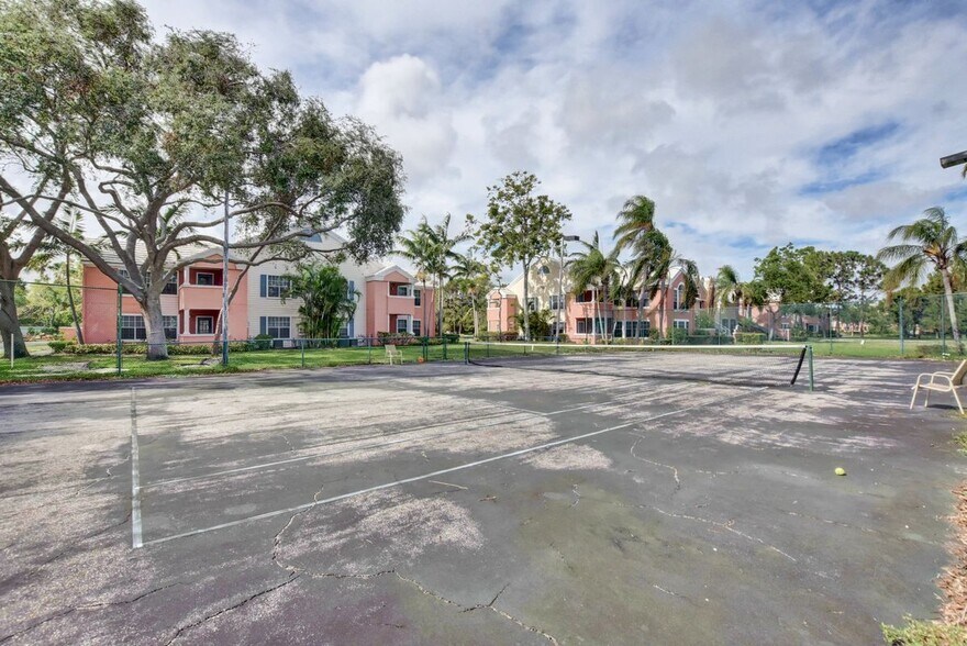 Building Photo - 1101 Crystal Way