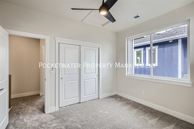 Building Photo - 1353 Baker St