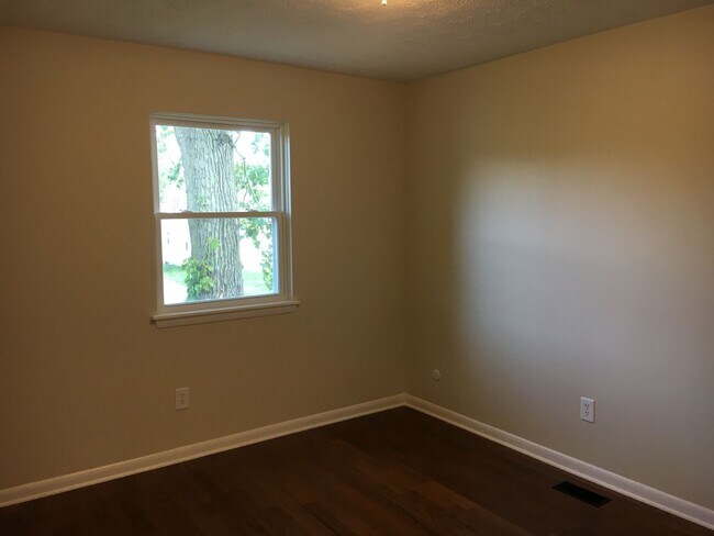 Building Photo - 3001 McGuffey