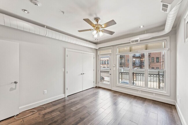 Building Photo - Modern U Street Condo | 2 Bed | 2 Bath | 1000 Sf | Large Balcony | 1 Parking Space