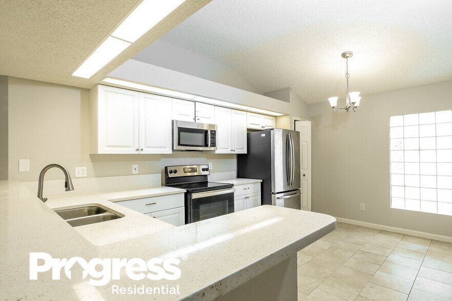 Building Photo - 1126 Brookwood Bluff Rd E