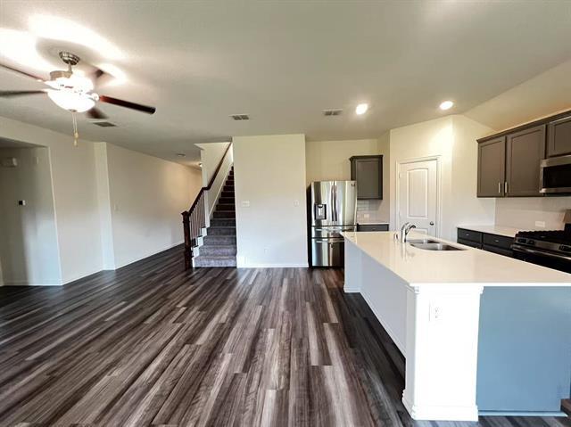 Building Photo - 1333 Renoir Dr