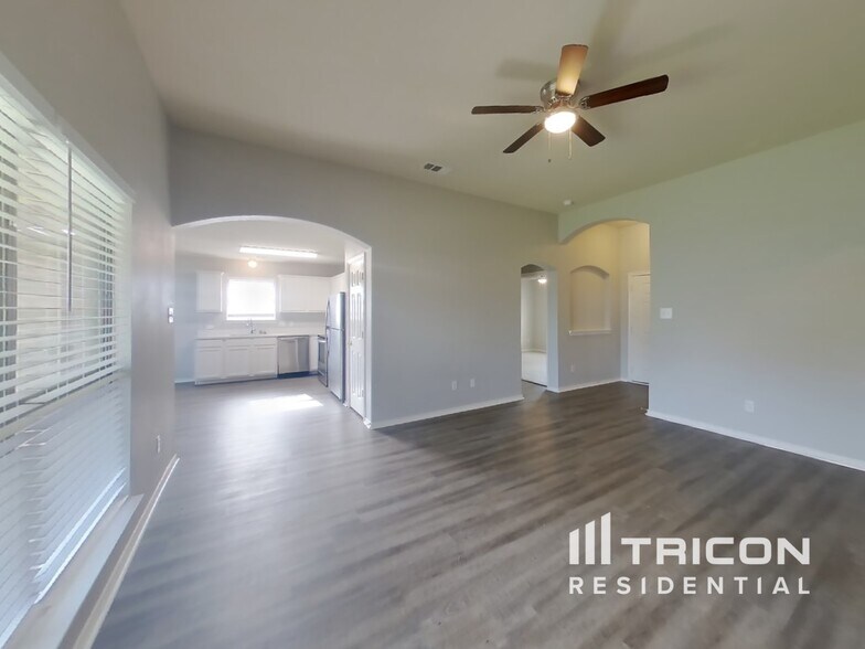 Building Photo - 314 Ohara