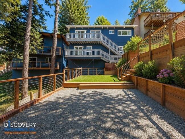Building Photo - 6323 Girvin Dr