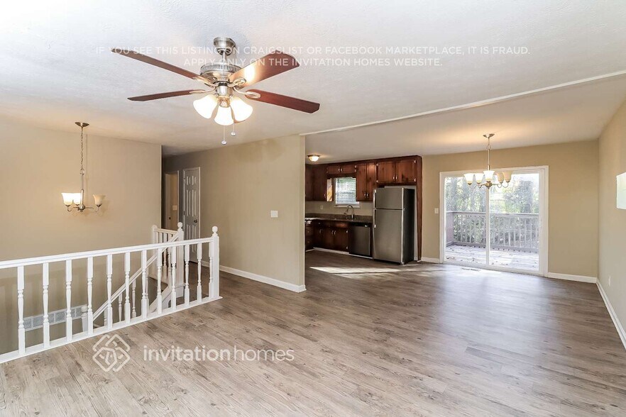 Building Photo - 2298 Chestnut Log Loop