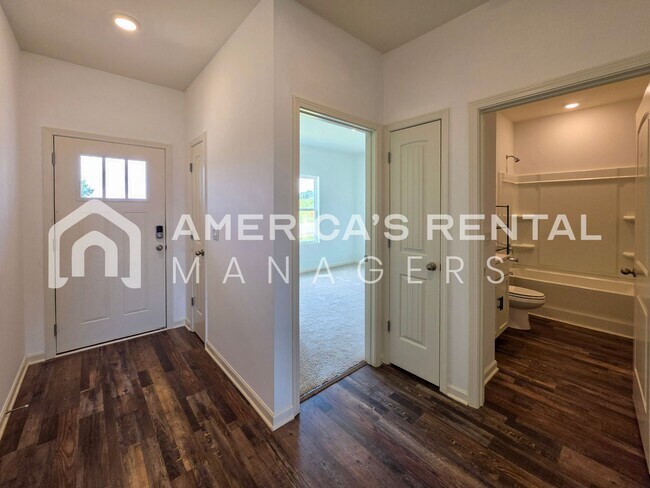 Building Photo - Home for rent in Rosser Farms!