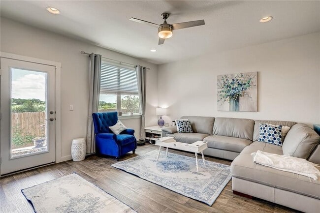 Building Photo - 13401 Baileyfield Dr