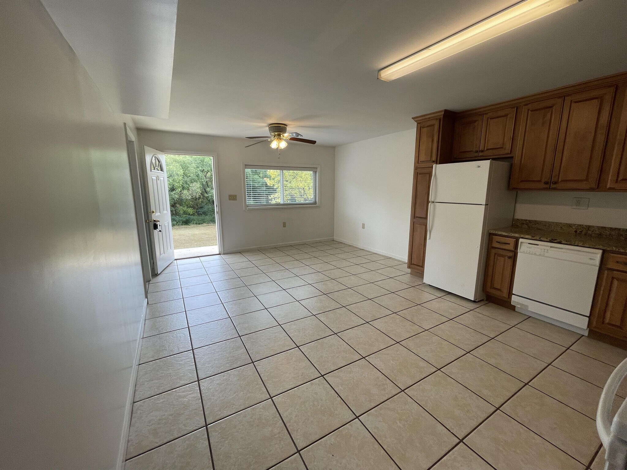 Building Photo - 119 Ridgecrest Cir