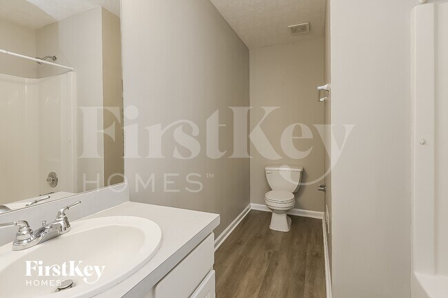 Building Photo - 4860 Wade Valley Way