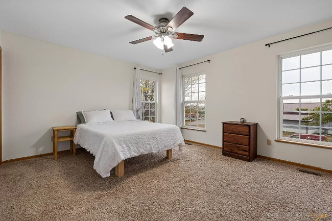 Building Photo - 4670 Teak Dr