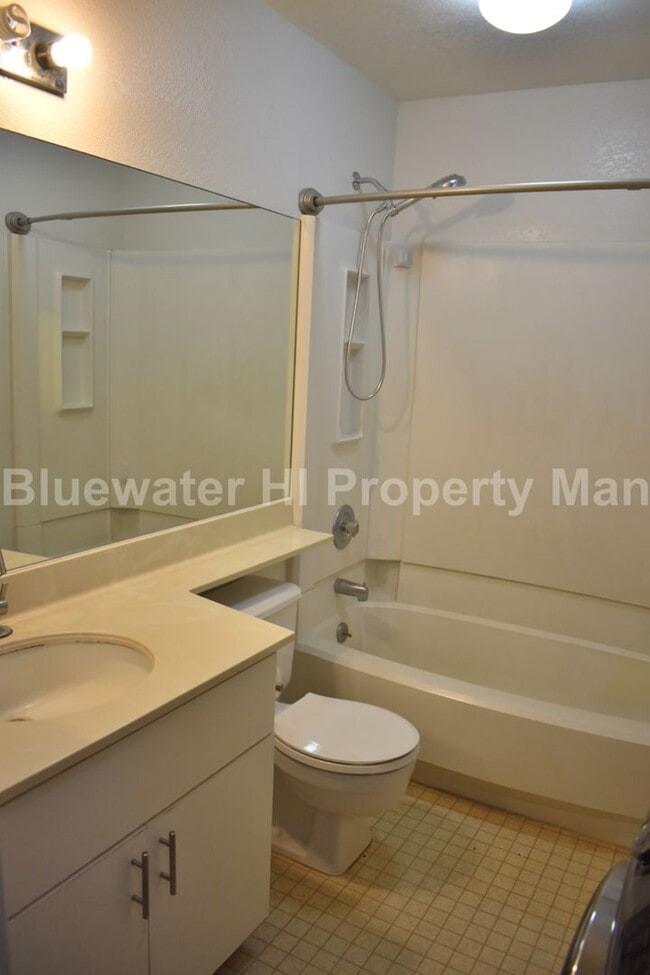 Building Photo - Crosspointe 2/2/2 Townhome (near to Aloha ...