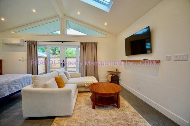 Building Photo - 112 Kinross Dr