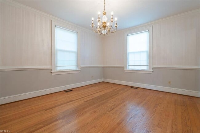 Building Photo - 621 Butler Ave