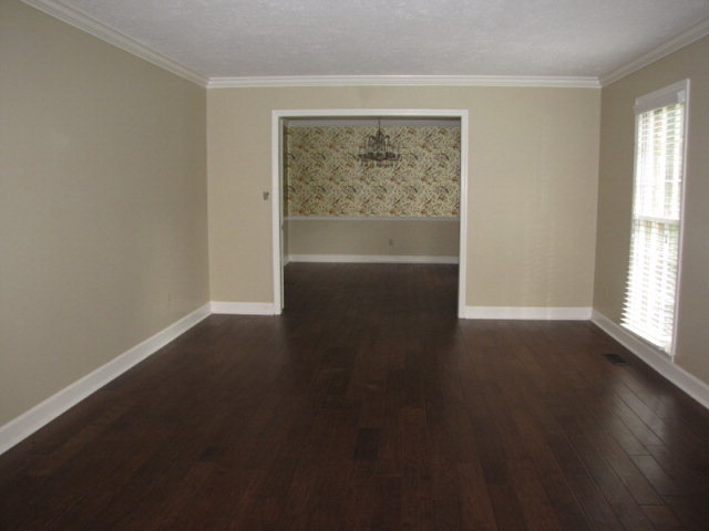 Building Photo - 2515 Pheasant Dr