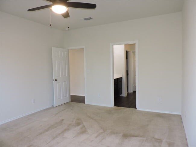 Building Photo - 4022 Timber Sapp Dr