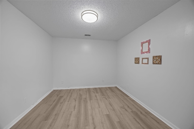 Building Photo - 1308 Markley Ct