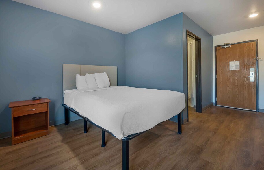 Building Photo - Furnished Studio-Springdale