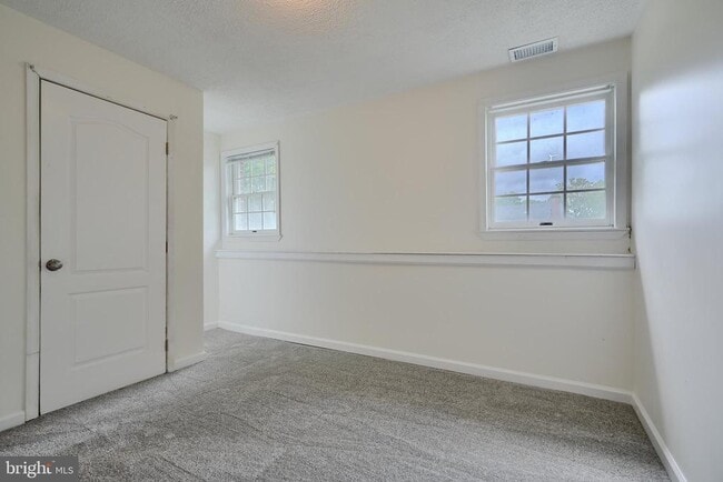Building Photo - 4504 E Joppa Rd
