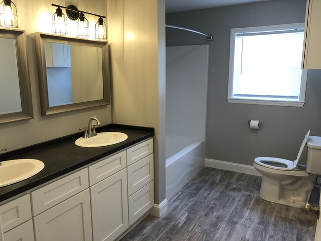 Bathroom with double vanity - 1338 E Chocolate Ave