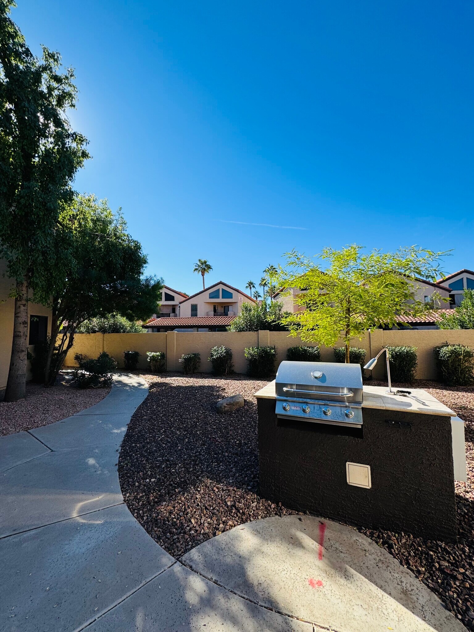 Building Photo - 7008 E Gold Dust Ave