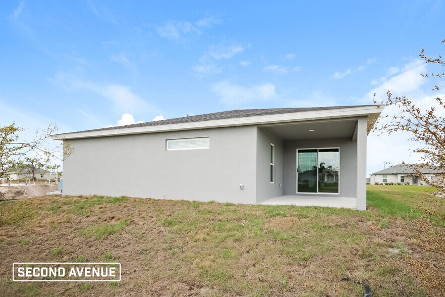 Building Photo - 2611 NW 25th Pl