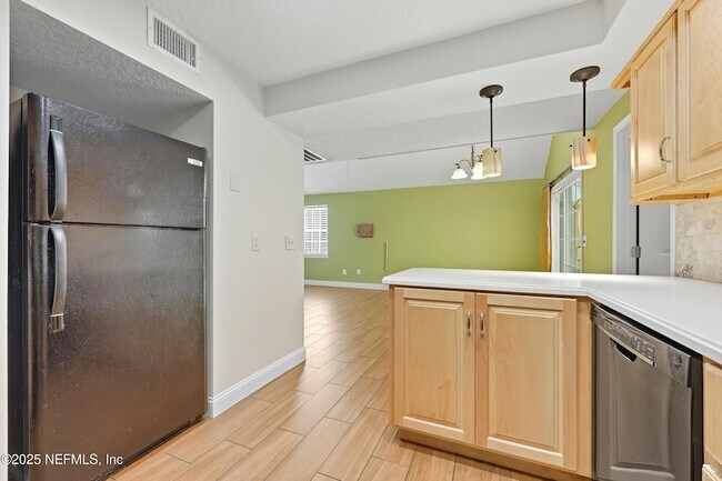 Building Photo - 8542 Goldeneye Ln