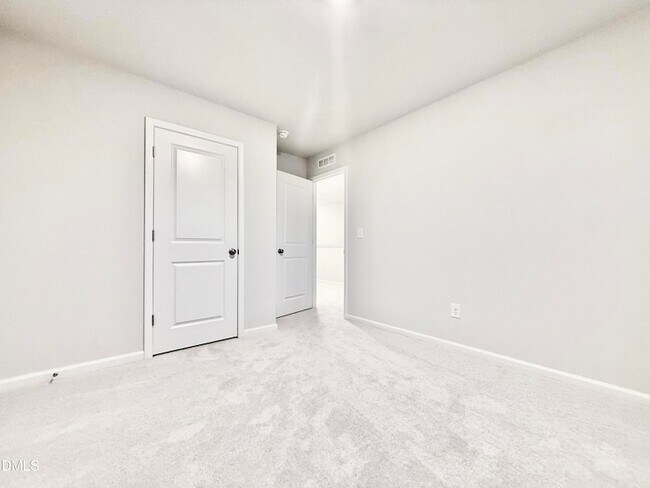 Building Photo - 470 Carolina Spgs Blvd